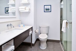 Hampton Inn Cedar Falls Downtown