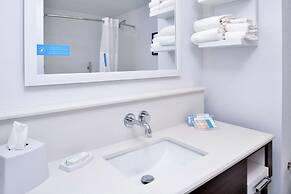 Hampton Inn Cedar Falls Downtown