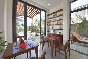 Saclo Villa and Hostel