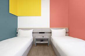 Yello Hotel Cebu powered by Cocotel