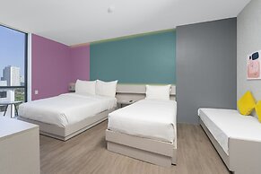 Yello Hotel Cebu powered by Cocotel