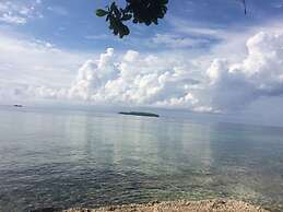 Island Front Bangcogon Resort and Restaurant