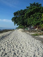Island Front Bangcogon Resort and Restaurant