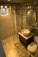 AHA Green Hotel & Apartment HN