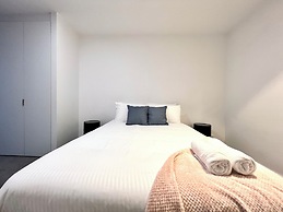 ReadySet Apartments on Rose Lane