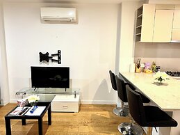 ReadySet Apartments on Rose Lane