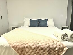 ReadySet Apartments on Rose Lane