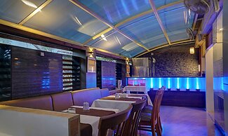 Treebo Bhagyashree Executive