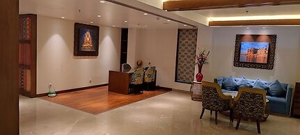 Hotel Le Lotus Grand Varanasi