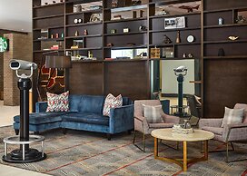 Hyatt Place Peña Station/Denver Airport