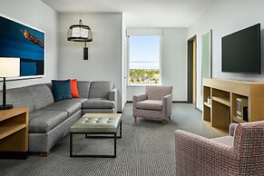 Hyatt Place Peña Station/Denver Airport