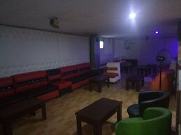 Glamour Park Hotel & Suites