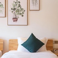 Floral Hotel Hangzhou Puyushanyu