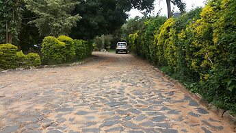 White Castle Hotel Arua