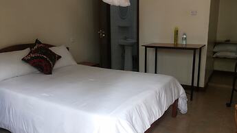 White Castle Hotel Arua