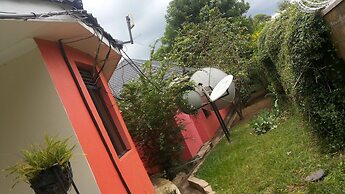 White Castle Hotel Arua