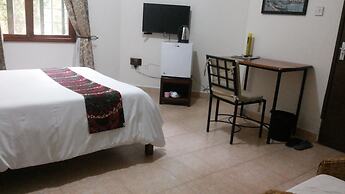 White Castle Hotel Arua