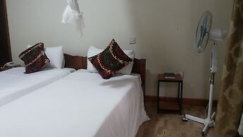 White Castle Hotel Arua