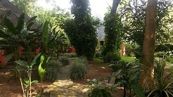 White Castle Hotel Arua