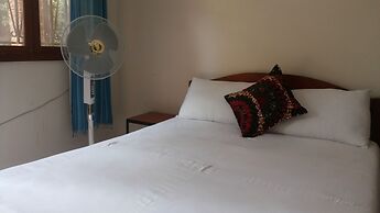 White Castle Hotel Arua