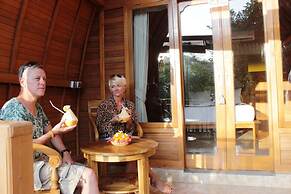 Kubu Padi Wooden House