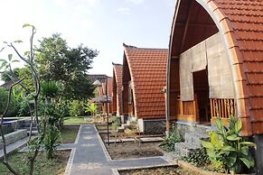 Kubu Padi Wooden House