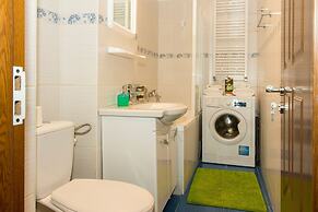 Motru 84 by MRG Apartments