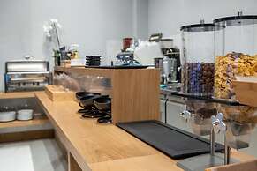 Grand Port Suites Thessaloniki