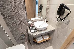 Grand Port Suites Thessaloniki