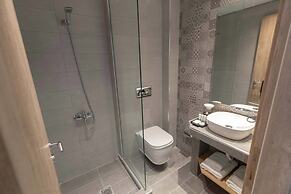 Grand Port Suites Thessaloniki