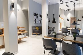 Grand Port Suites Thessaloniki