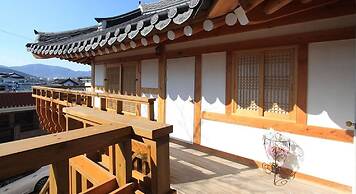 Gyeongju Seorabeol Hanok