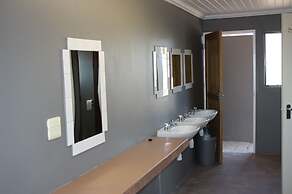 OUT OF Nature Country Lodge