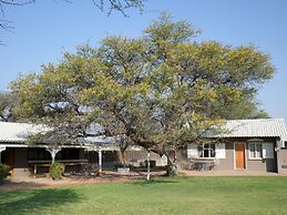 OUT OF Nature Country Lodge