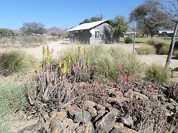 OUT OF Nature Country Lodge