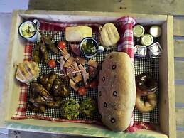 OUT OF Nature Country Lodge