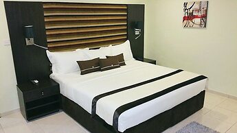 Polo Court Hotel