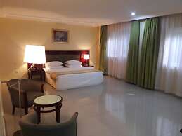 Blue Ribbon Suites