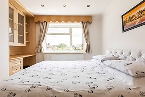 Deluxe White Villa
