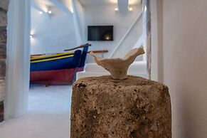 Neosikos AmazingBeach House Milos Island