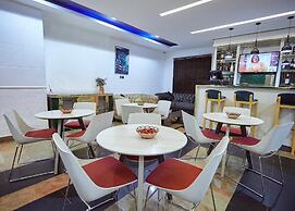 The Grosvenor Rooms And Suites