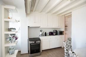 Beautiful Apartment With Amazing View In Mykonos Old Town