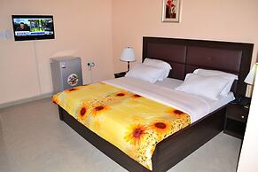 Rayjok Hotel And Suites