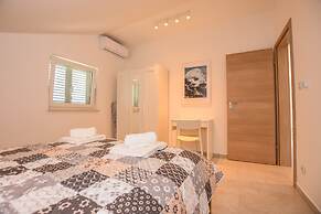 Apartments Villa Magena