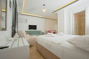 Cedrus Suites
