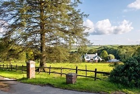 Coombe Farm