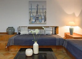 Soleado Beachfront Villa