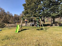 Juniper Hill, Loch Achilty