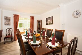 Juniper Hill, Loch Achilty