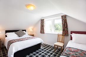 Juniper Hill, Loch Achilty